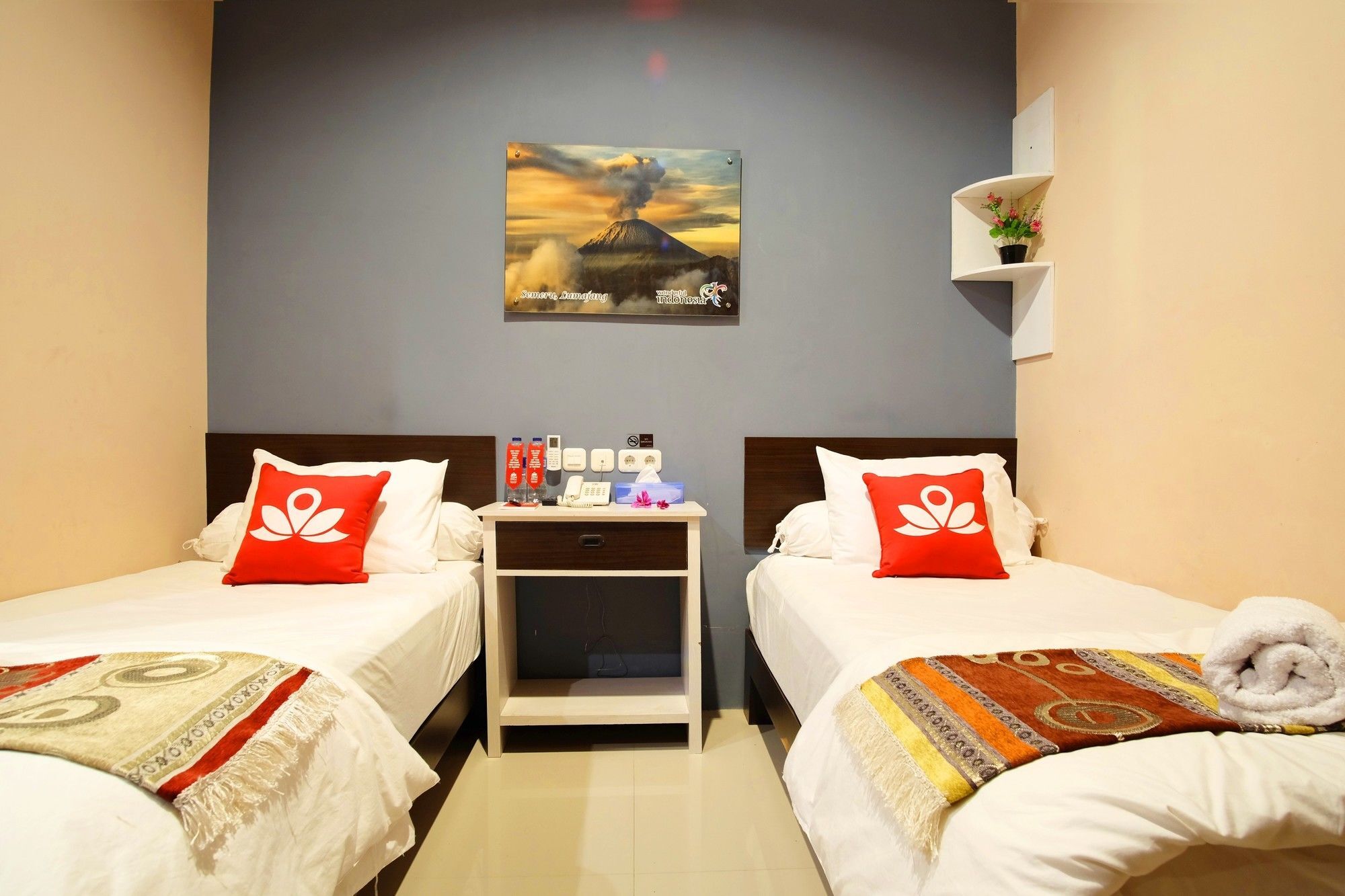 Audah Syariah Residence RedPartner Surabaya Bagian luar foto