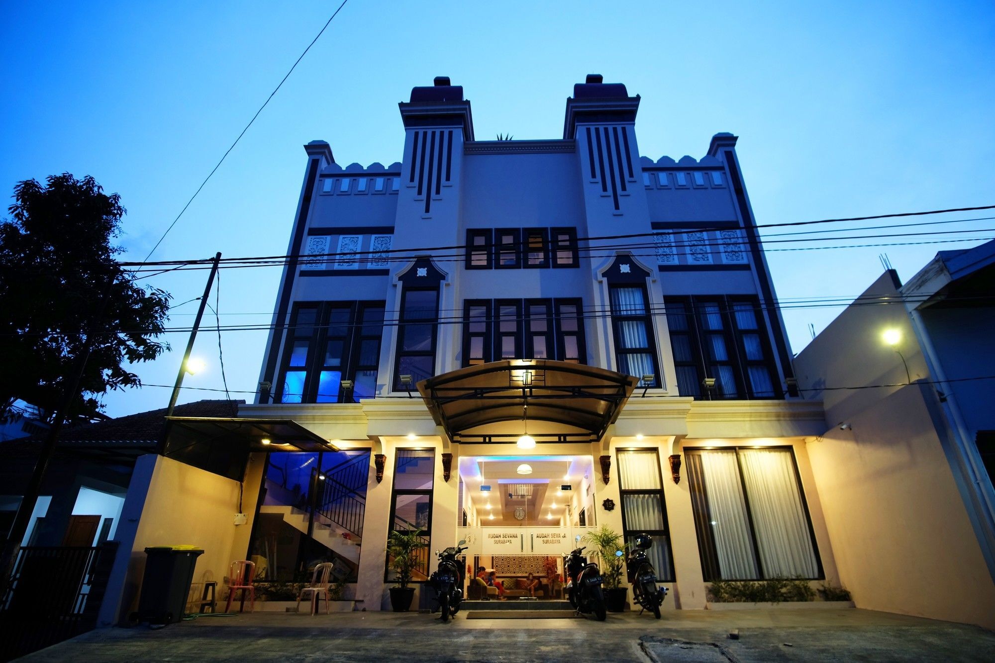 Audah Syariah Residence RedPartner Surabaya Bagian luar foto
